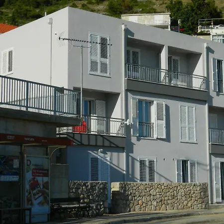 Apartment Db1 & Db2 *