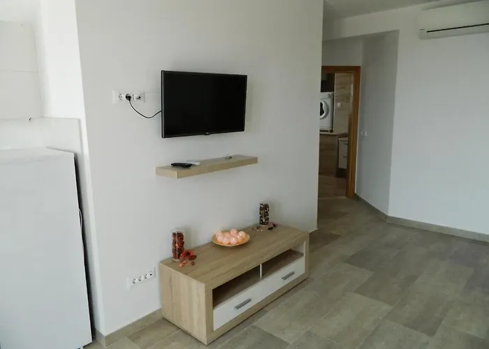 Db1 & Db2 Apartman *